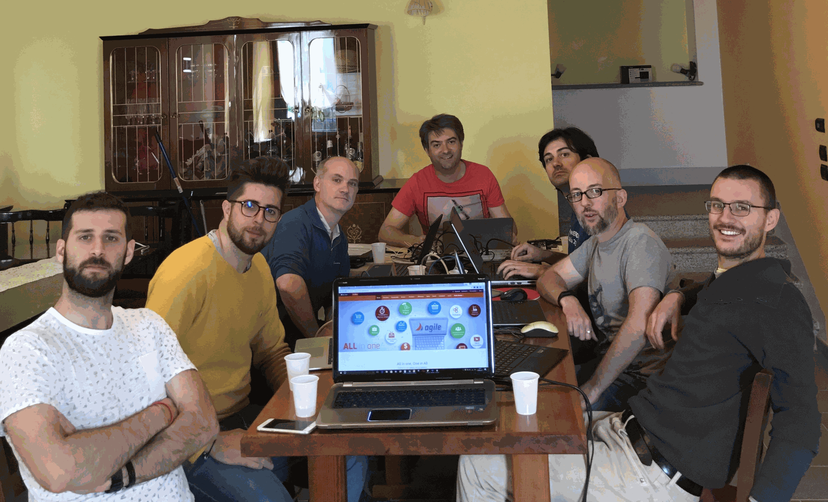 Odoo text and image block